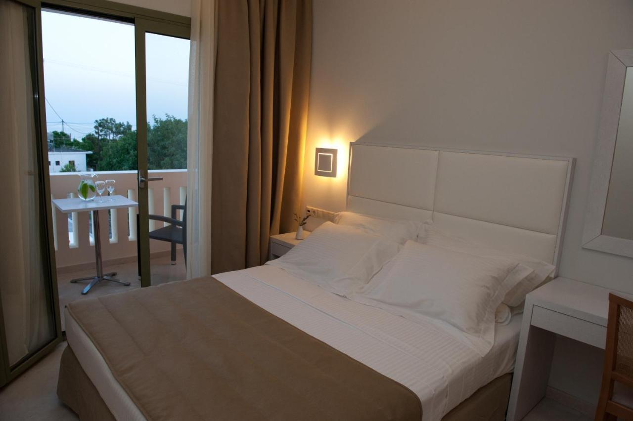 Aphrodite Samos Suites Marathokampos Bilik gambar